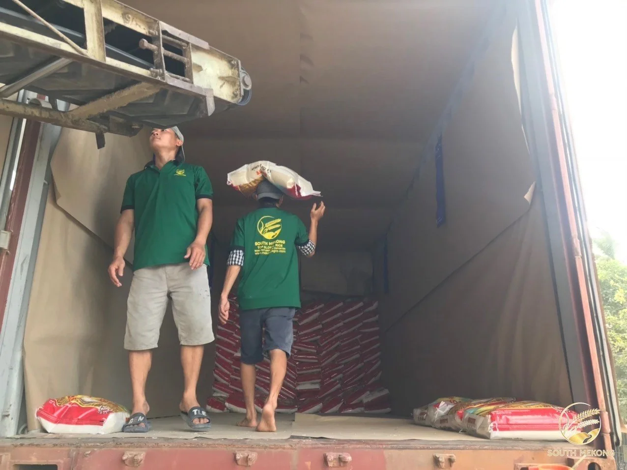 Exciting News Alert! South Mekong Company Exports 350 Tons of Jasmine Rice to the Pacific in June 2023!